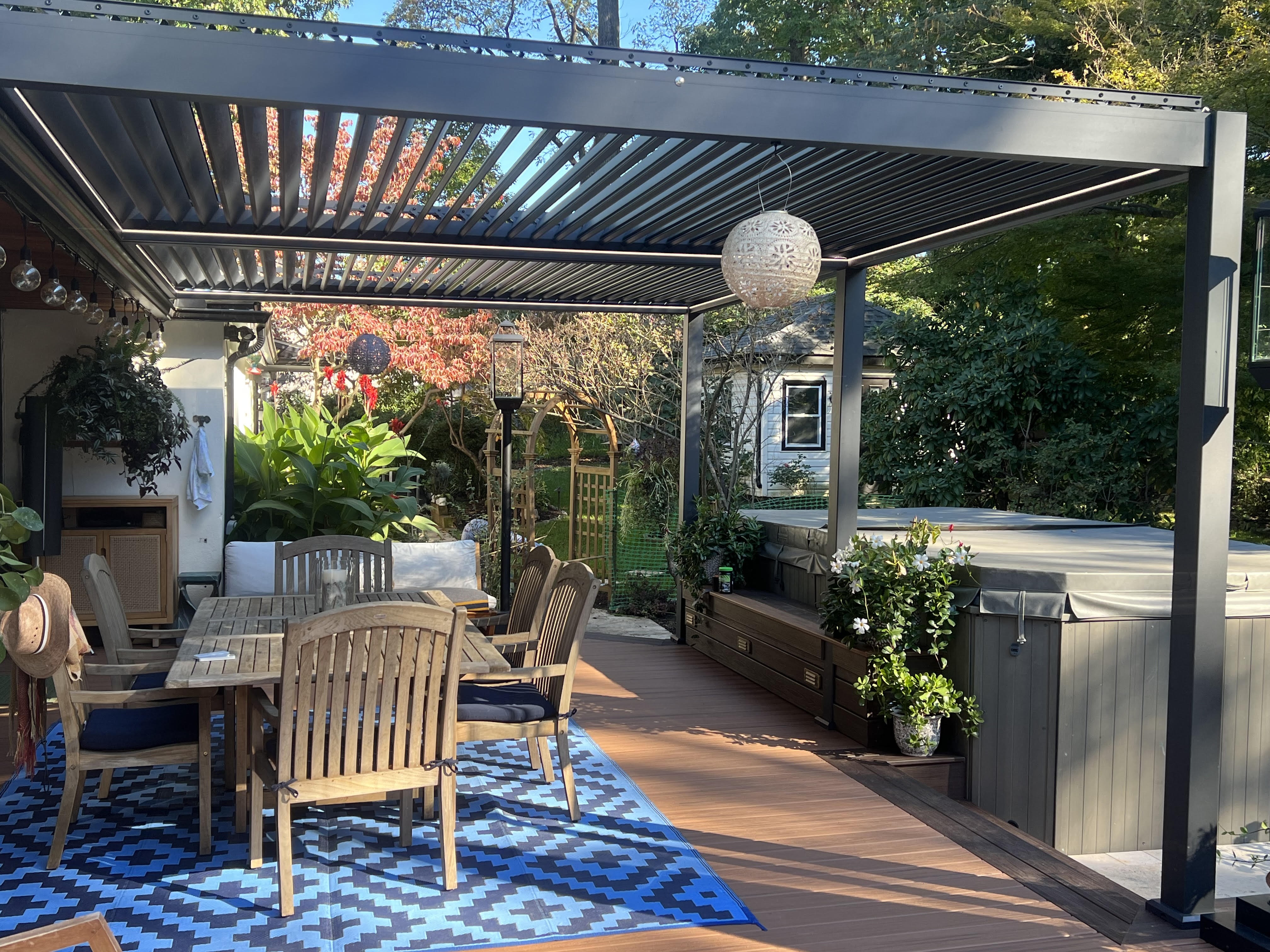 BON Pergola Villa Pergola (Motorized Louvered)